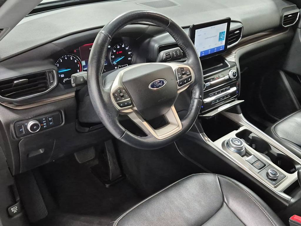 Thumbnail: 2022 Ford Explorer - 2