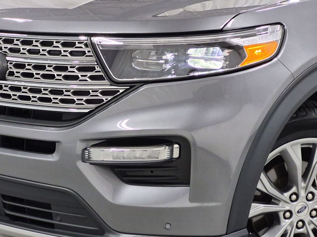 Thumbnail: 2022 Ford Explorer - 25