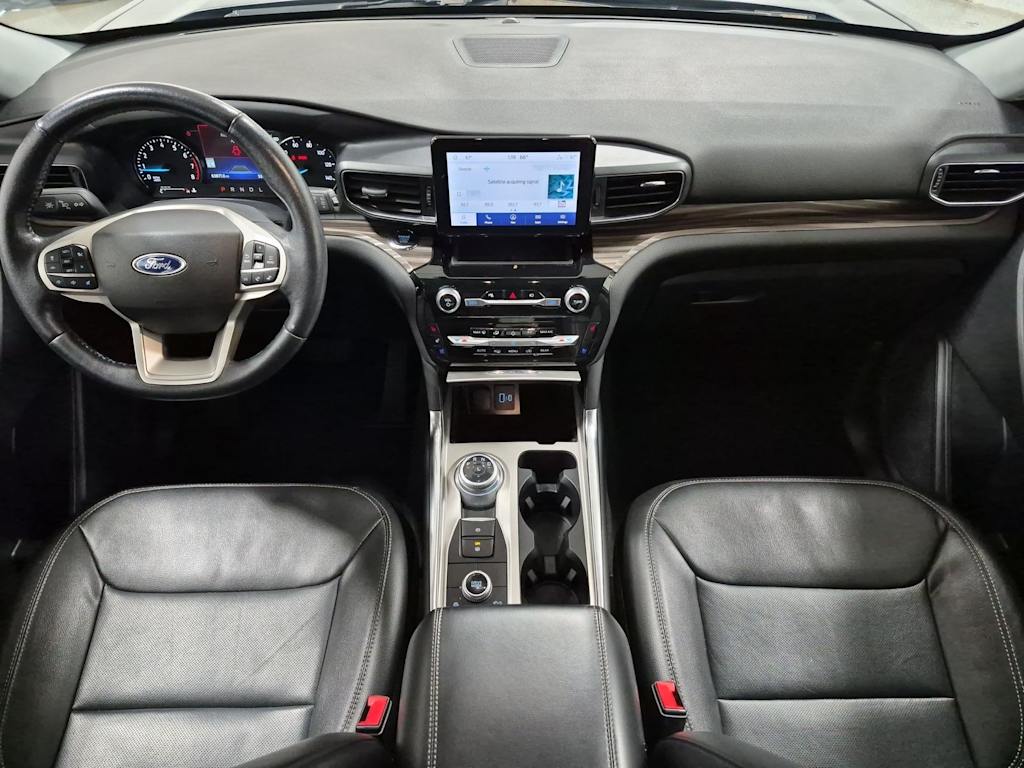Thumbnail: 2022 Ford Explorer - 10