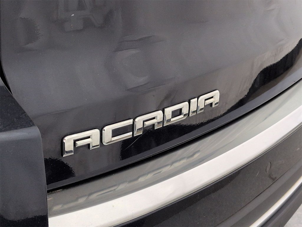 Thumbnail: 2015 GMC Acadia - 25