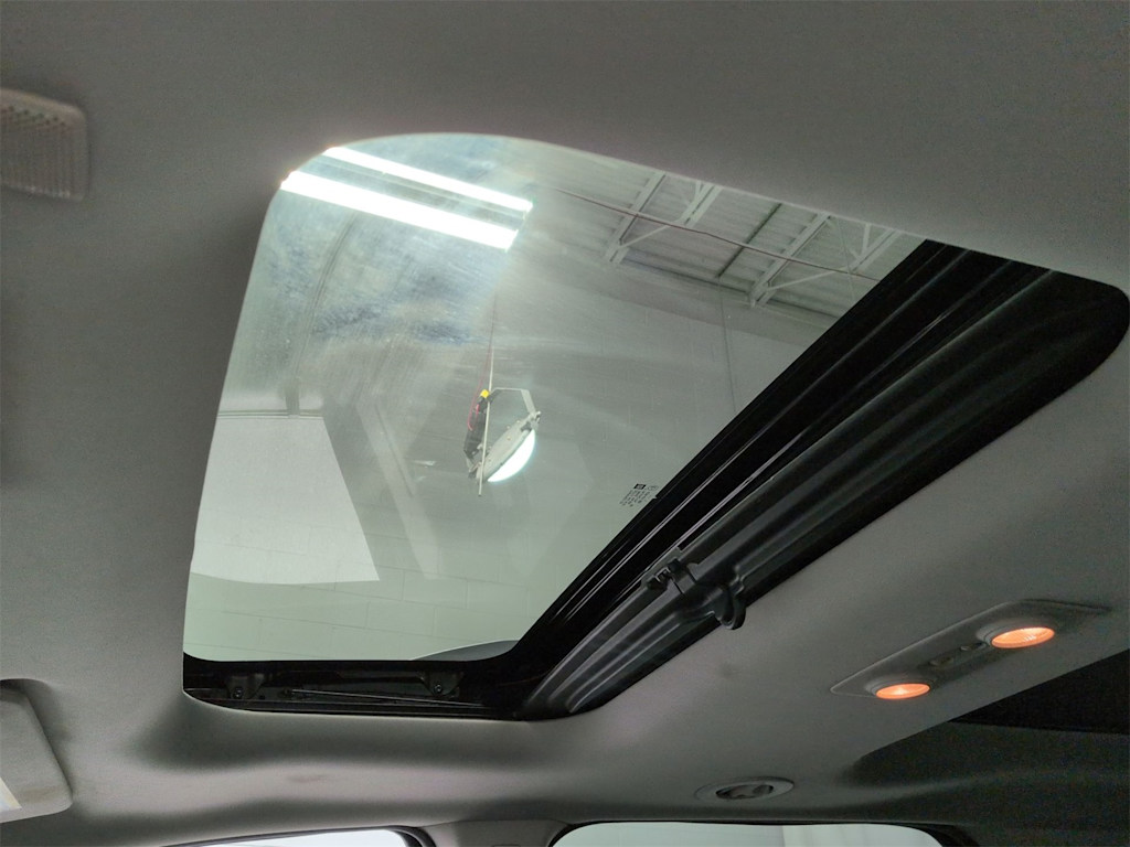 Thumbnail: 2015 GMC Acadia - 27