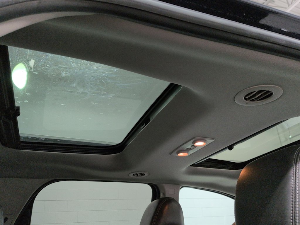 Thumbnail: 2015 GMC Acadia - 30