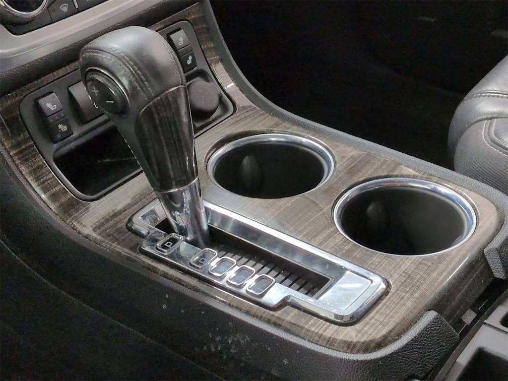 Thumbnail: 2015 GMC Acadia - 16