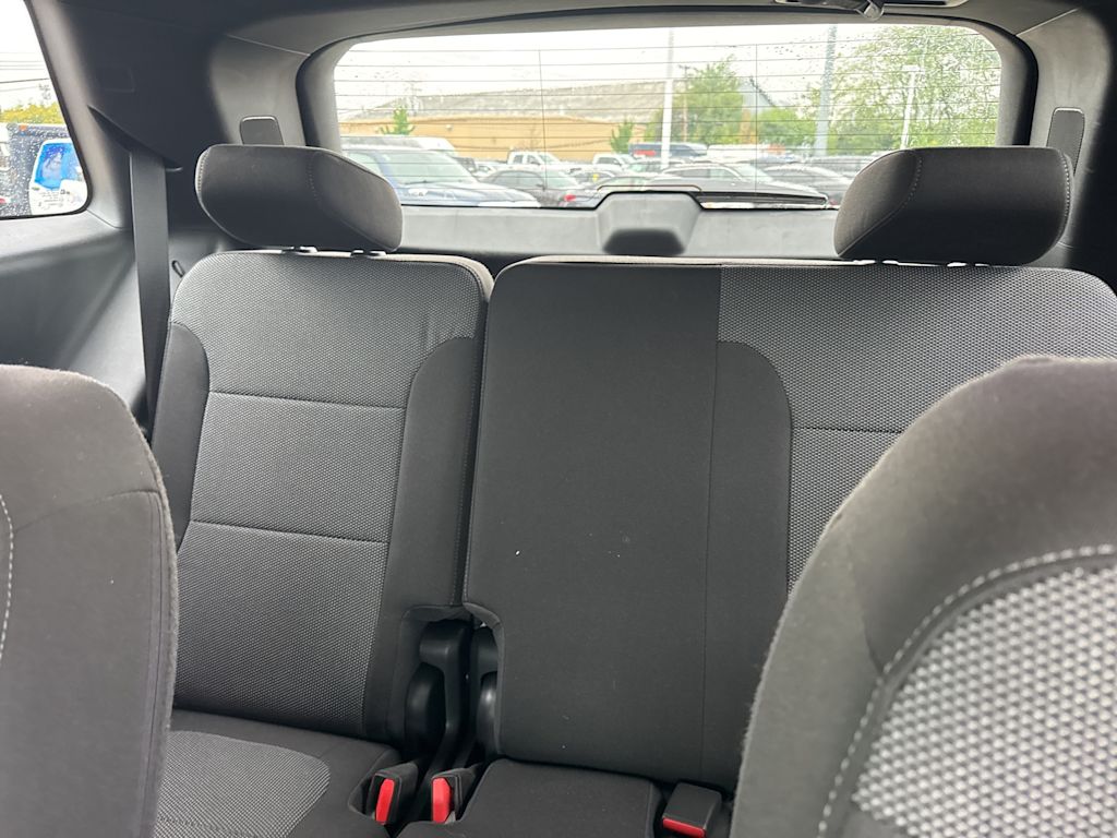 Thumbnail: 2023 Chevrolet Traverse - 9