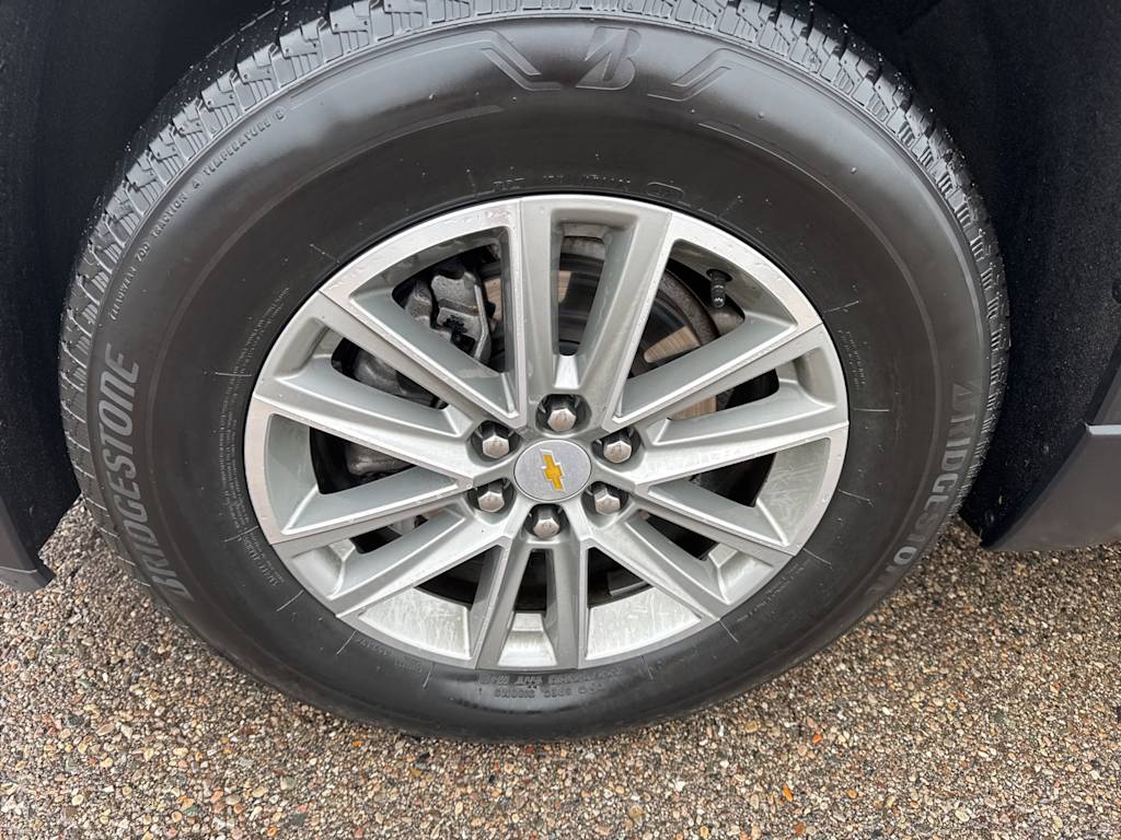 Thumbnail: 2023 Chevrolet Traverse - 6