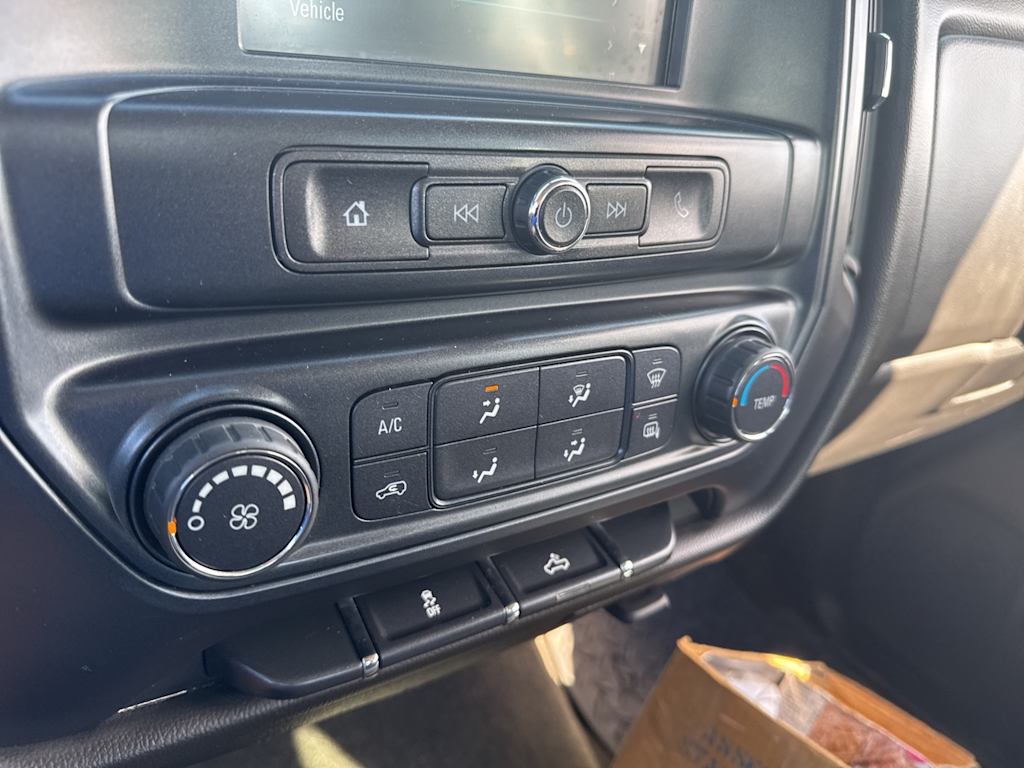 Thumbnail: 2018 GMC Sierra 1500 - 38