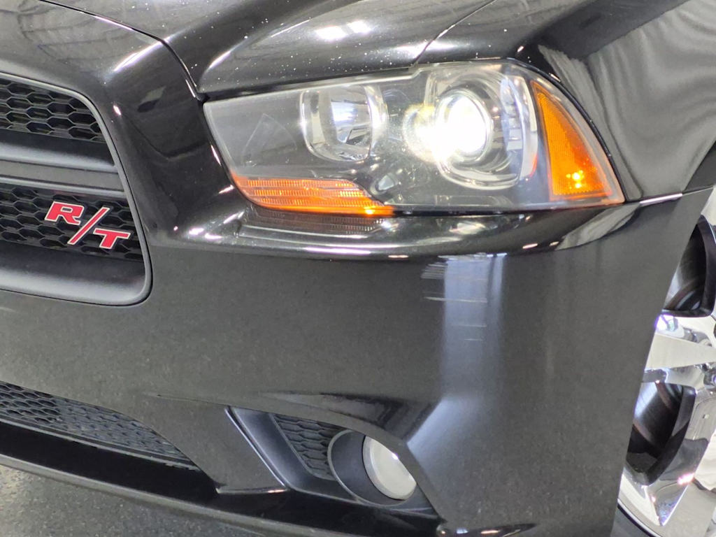 Thumbnail: 2013 Dodge Charger - 25