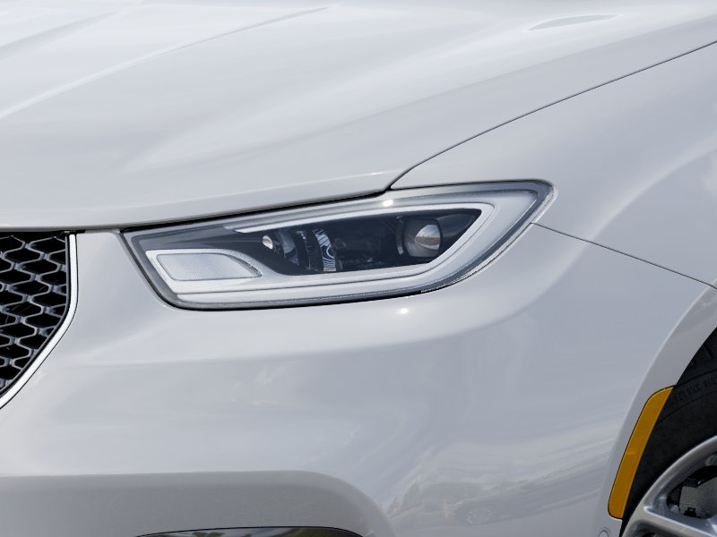 Thumbnail: 2026 Chrysler Pacifica - 7