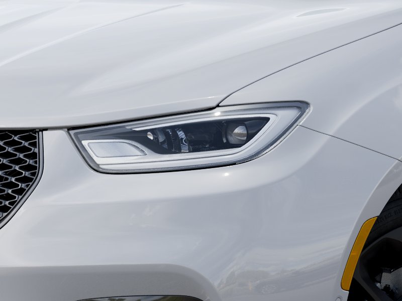 Thumbnail: 2026 Chrysler Pacifica - 7