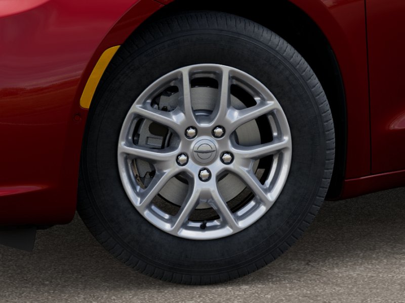 Thumbnail: 2026 Chrysler Pacifica - 7