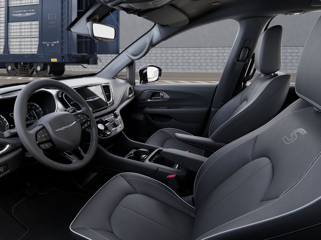 Thumbnail: 2026 Chrysler Pacifica - 24