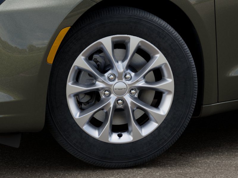 Thumbnail: 2027 Chrysler Pacifica - 7