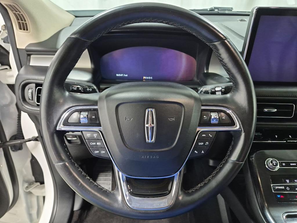 Thumbnail: 2021 Lincoln Nautilus - 13