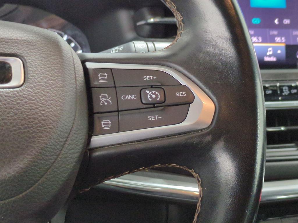 Thumbnail: 2022 Jeep Compass - 29