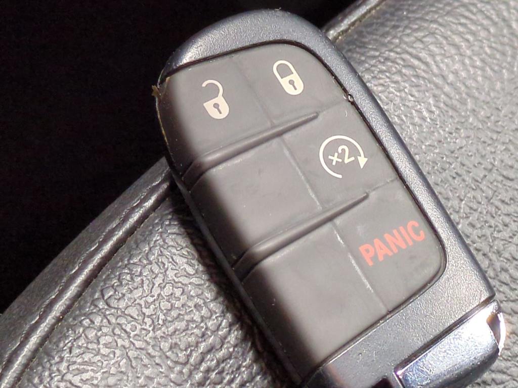 Thumbnail: 2022 Jeep Compass - 18
