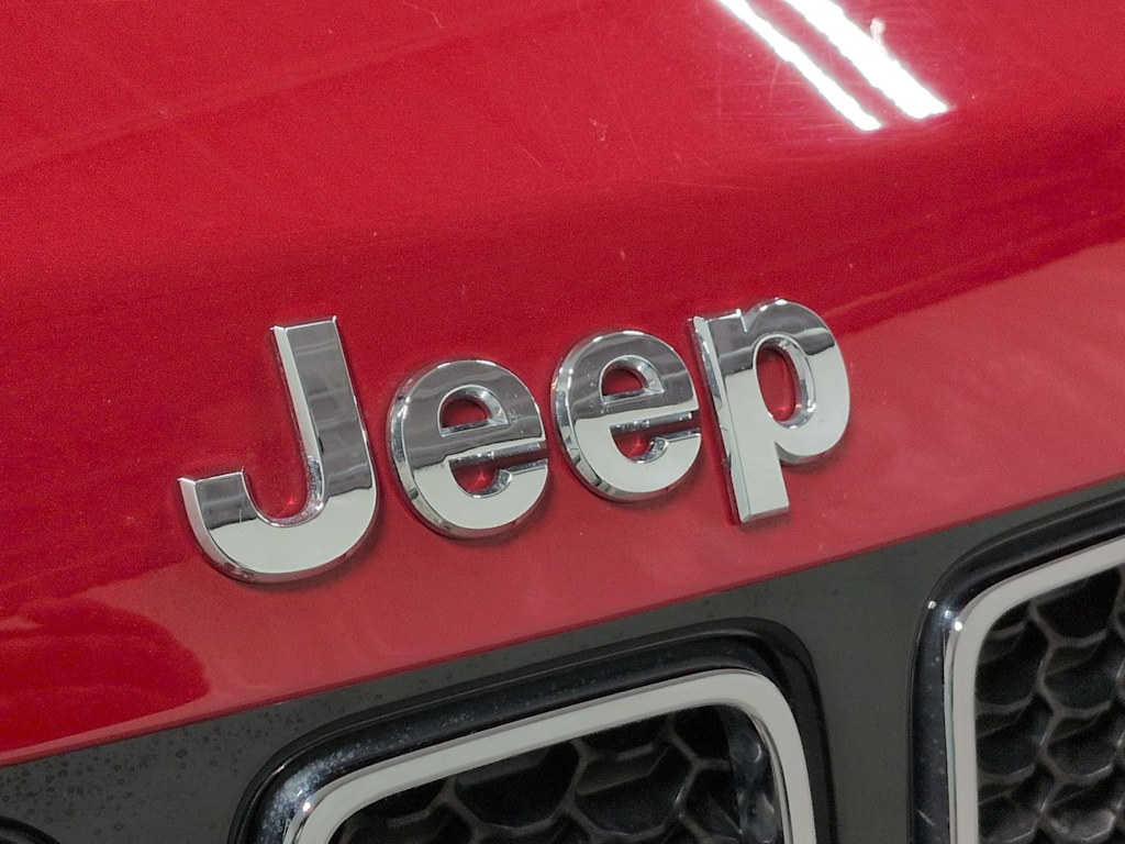 Thumbnail: 2019 Jeep Compass - 7