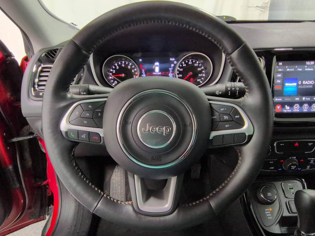 Thumbnail: 2019 Jeep Compass - 14