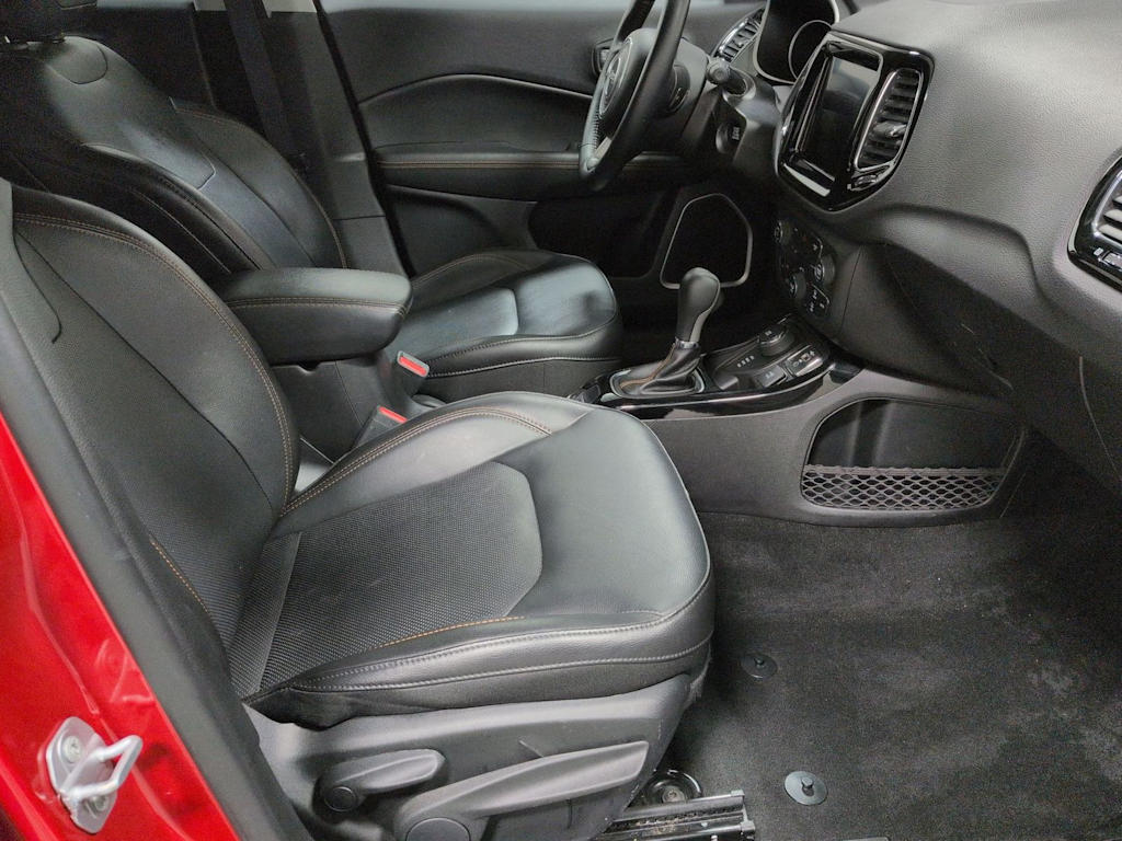 Thumbnail: 2019 Jeep Compass - 12