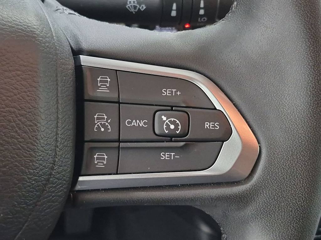 Thumbnail: 2023 Jeep Compass - 31