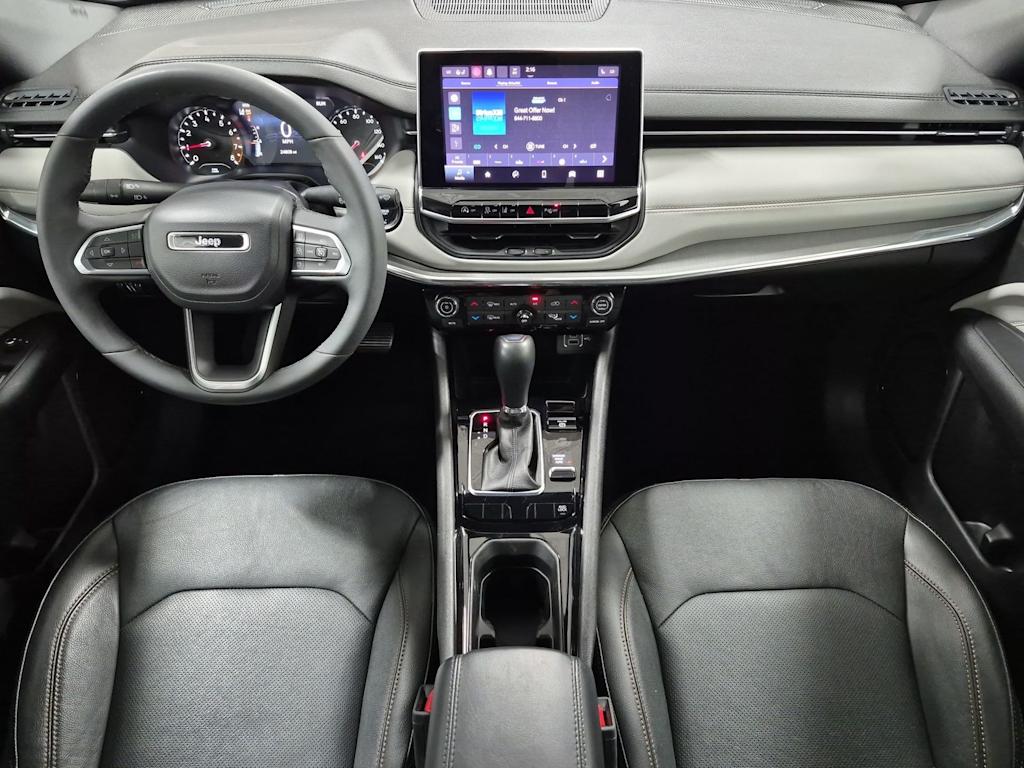 Thumbnail: 2023 Jeep Compass - 9