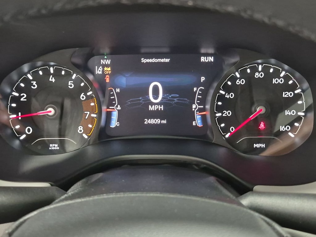Thumbnail: 2023 Jeep Compass - 16