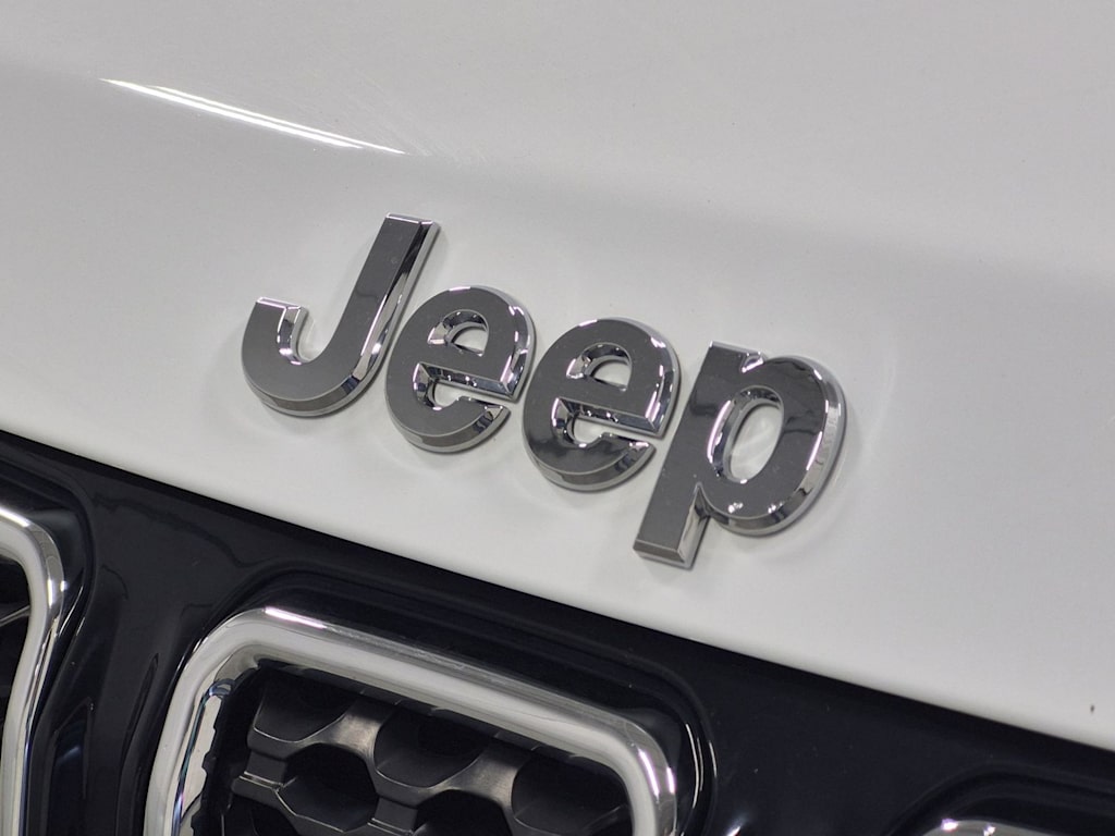 Thumbnail: 2023 Jeep Compass - 7