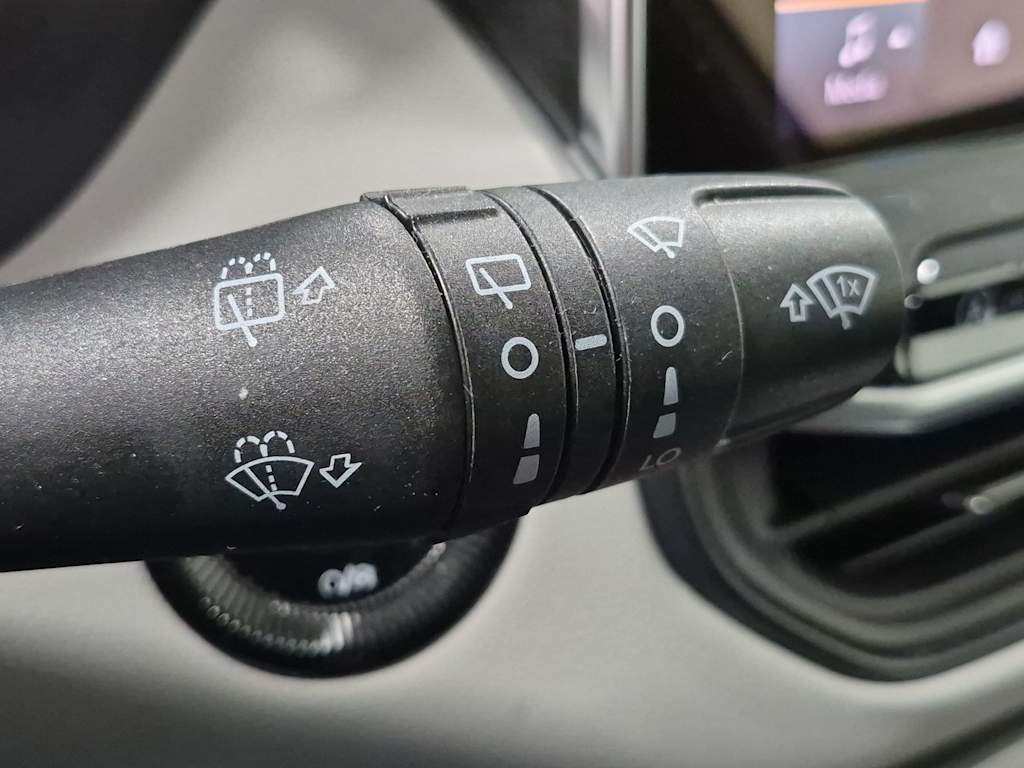 Thumbnail: 2023 Jeep Compass - 31