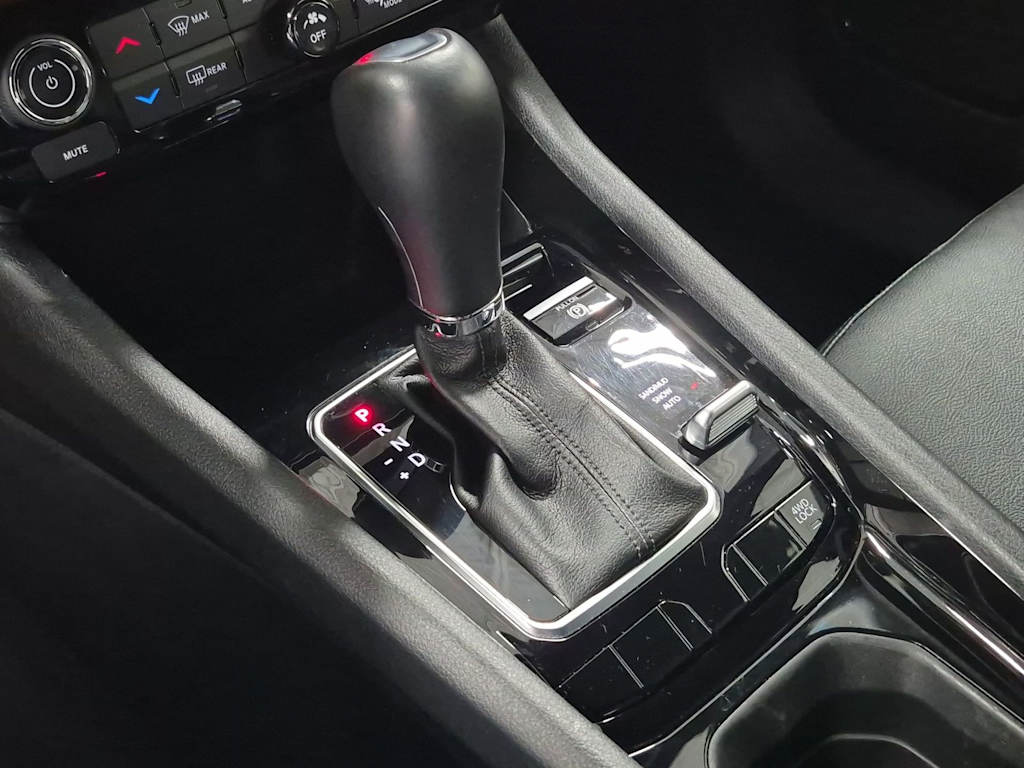Thumbnail: 2023 Jeep Compass - 15