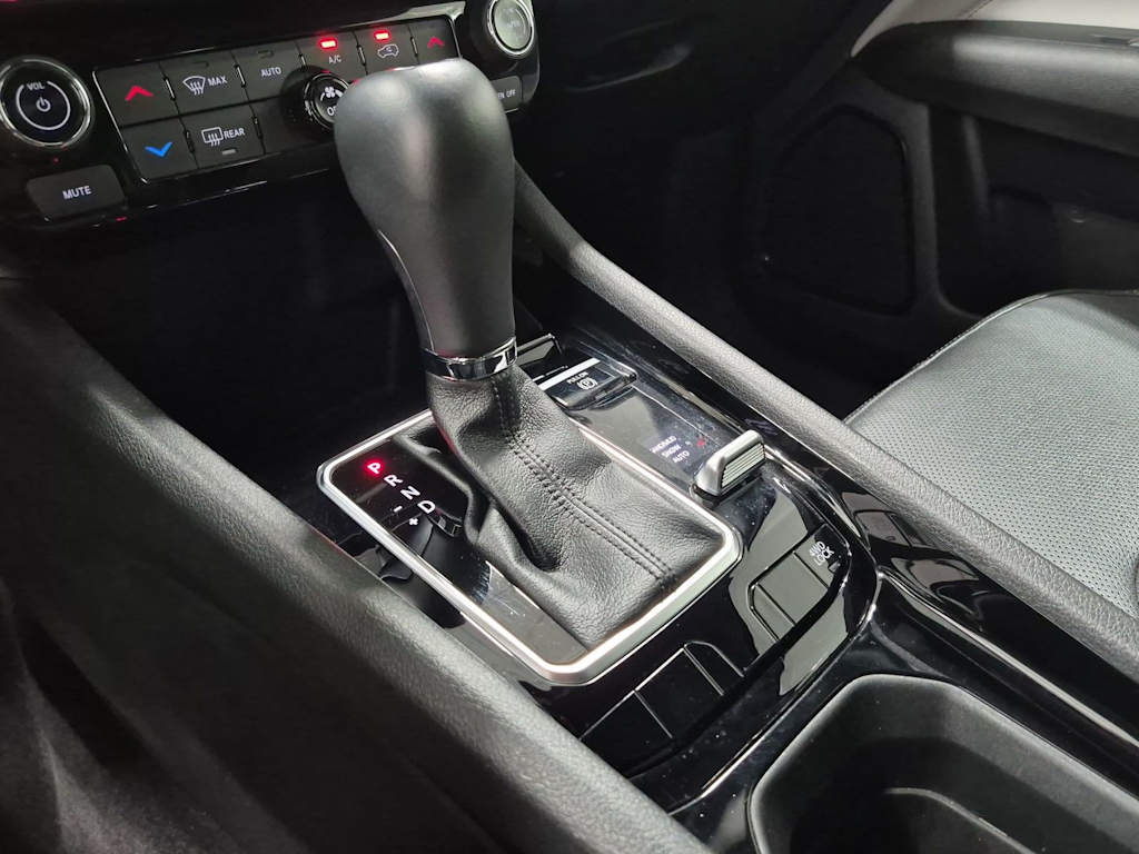 Thumbnail: 2023 Jeep Compass - 16
