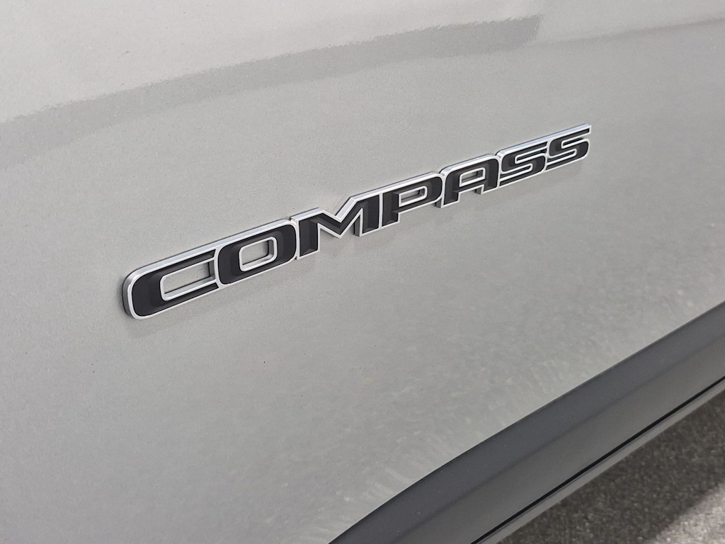 Thumbnail: 2023 Jeep Compass - 26