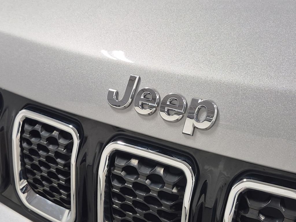 Thumbnail: 2023 Jeep Compass - 7