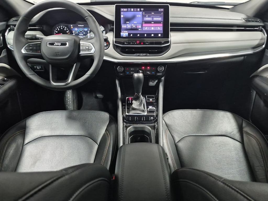 Thumbnail: 2023 Jeep Compass - 10