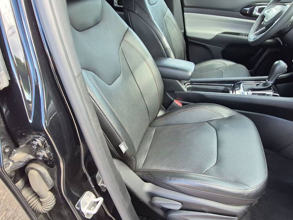 Thumbnail: 2023 Jeep Compass - 12