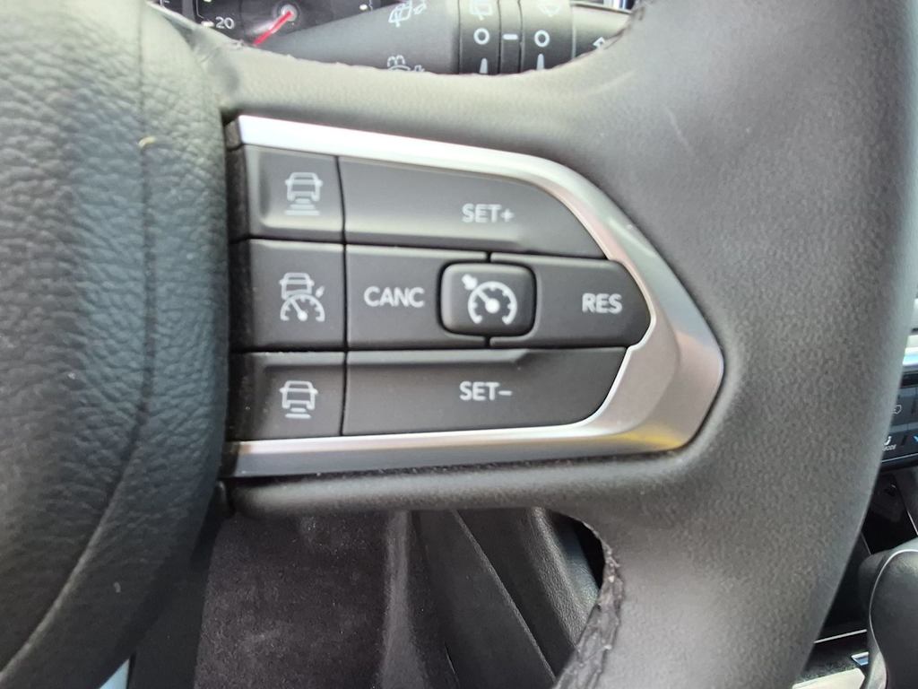 Thumbnail: 2023 Jeep Compass - 31