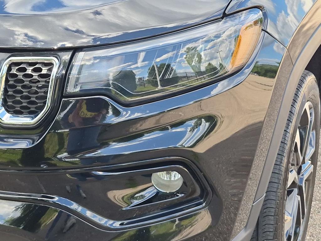 Thumbnail: 2023 Jeep Compass - 25