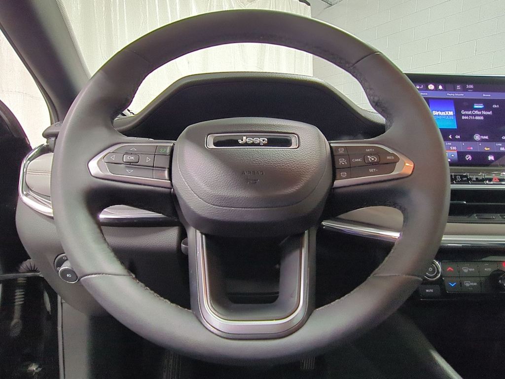 Thumbnail: 2023 Jeep Compass - 13