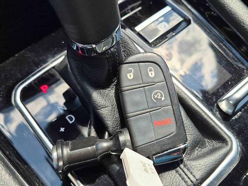 Thumbnail: 2023 Jeep Compass - 34
