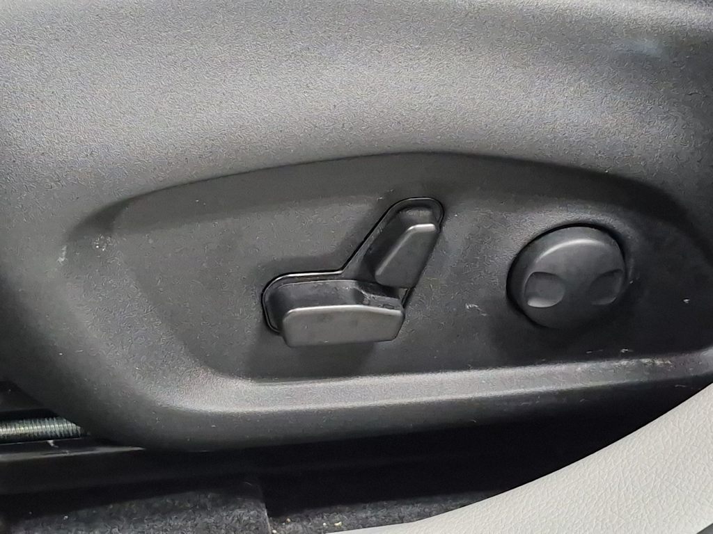 Thumbnail: 2024 Jeep Compass - 26