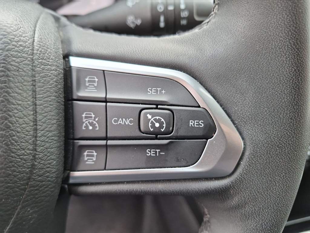Thumbnail: 2023 Jeep Compass - 28