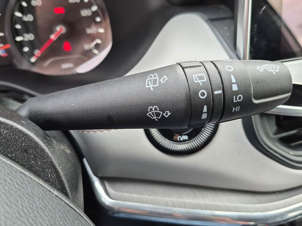 Thumbnail: 2023 Jeep Compass - 16