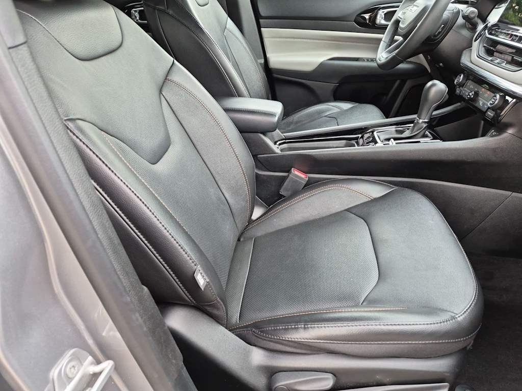 Thumbnail: 2023 Jeep Compass - 11