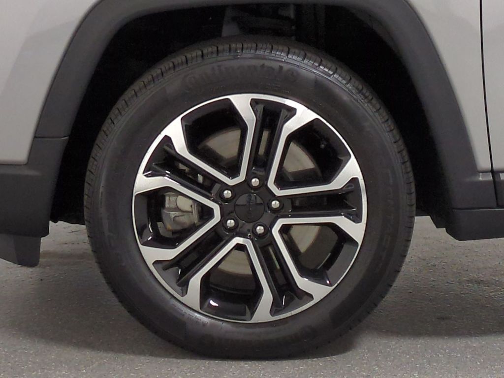 Thumbnail: 2023 Jeep Compass - 8