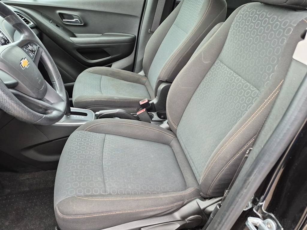 Thumbnail: 2020 Chevrolet Trax - 10
