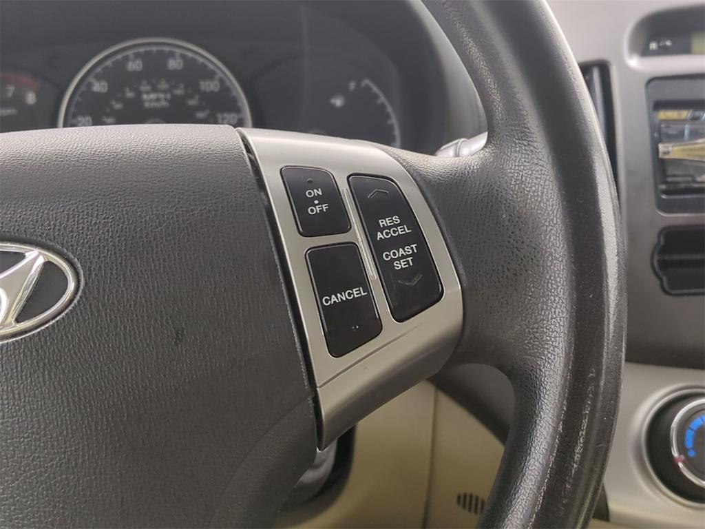 Thumbnail: 2010 Hyundai Elantra - 29