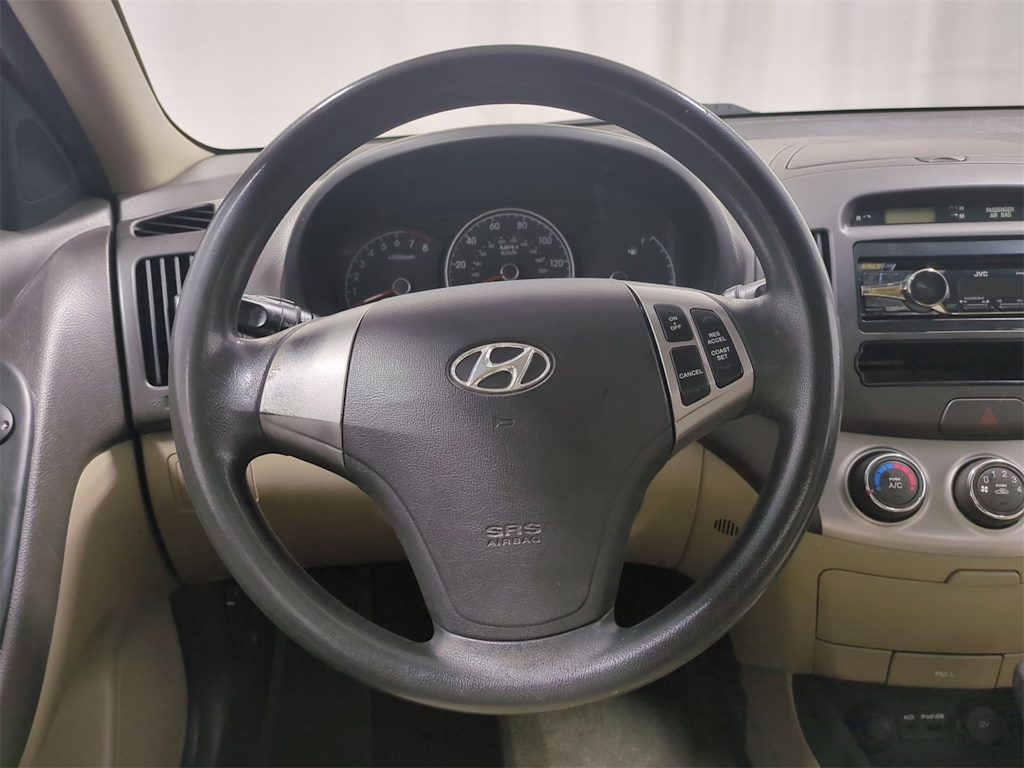 Thumbnail: 2010 Hyundai Elantra - 14