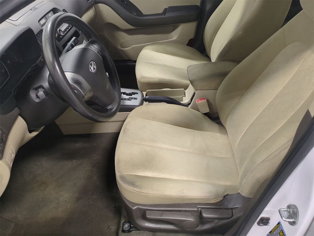 Thumbnail: 2010 Hyundai Elantra - 11