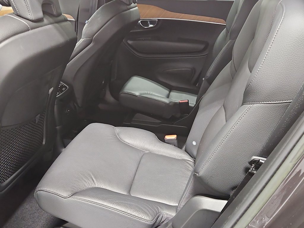 Thumbnail: 2023 Volvo XC90 - 13