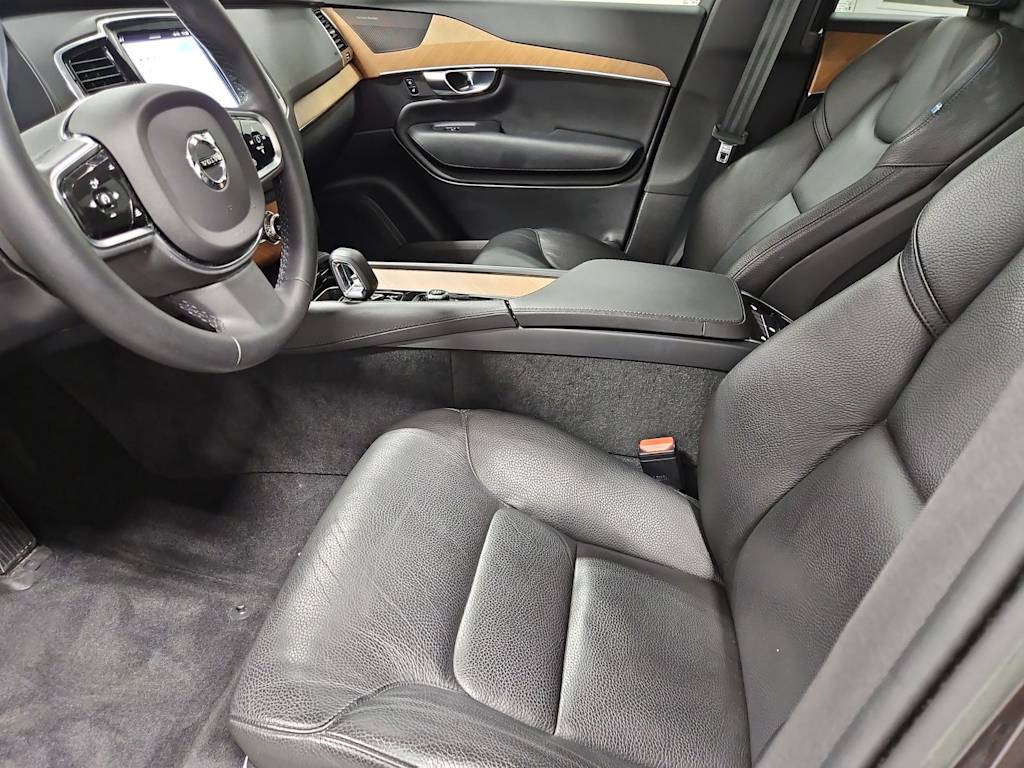 Thumbnail: 2023 Volvo XC90 - 11