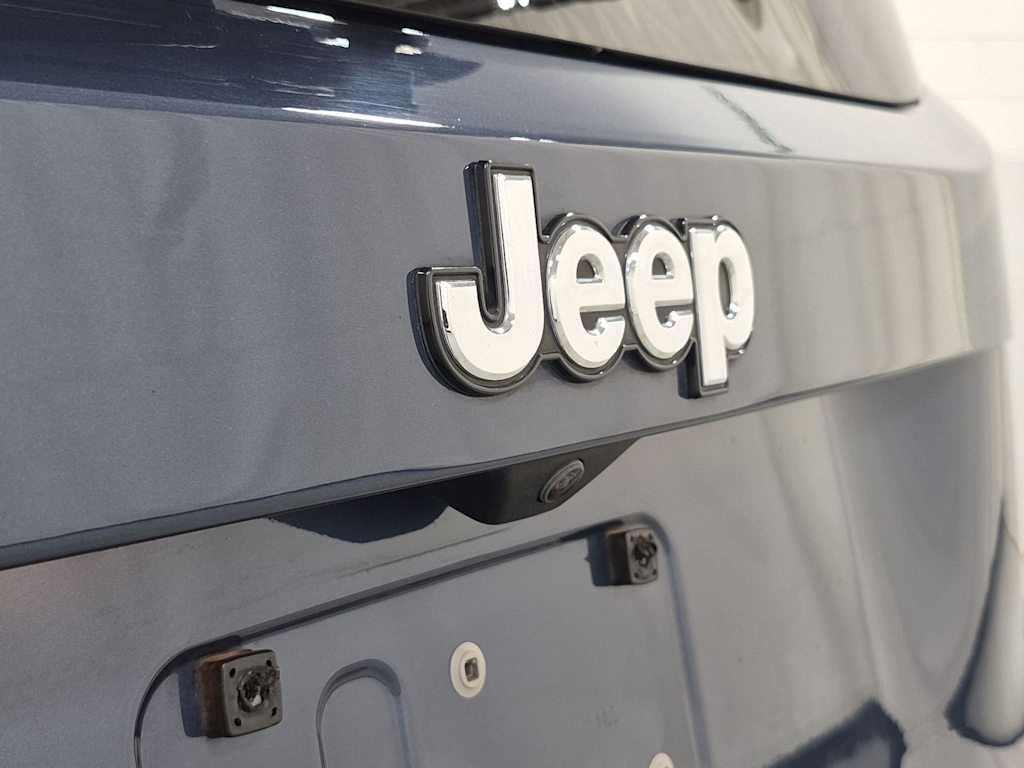 Thumbnail: 2023 Jeep Renegade - 7