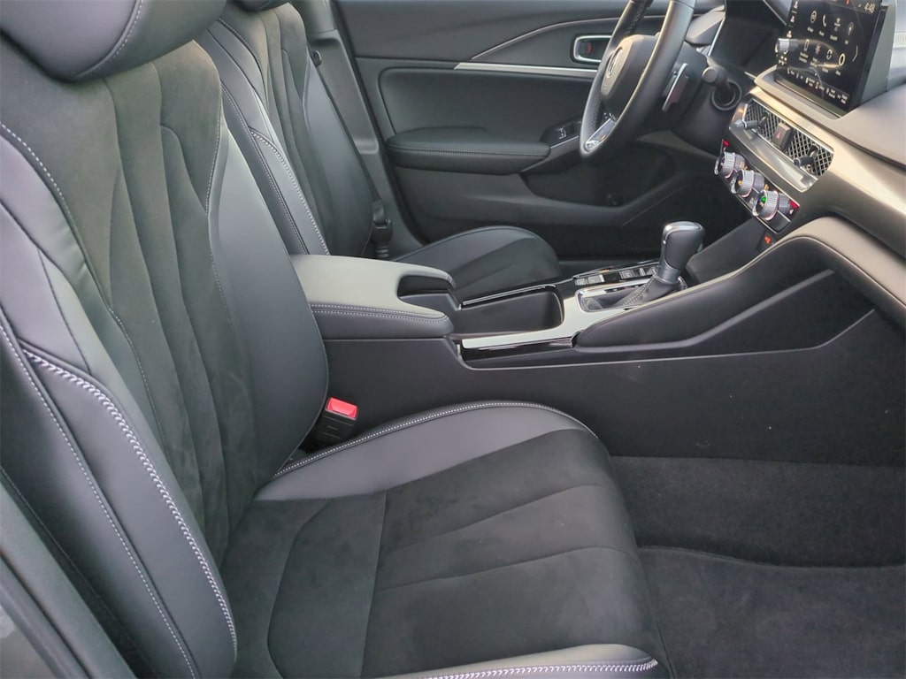 Thumbnail: 2023 Acura Integra - 10